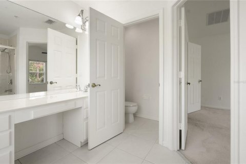 Condo in Orlando, Florida, 3 bedrooms  № 1650818 - photo 12