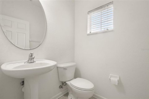 Condo in Orlando, Florida, 3 bedrooms  № 1650818 - photo 18