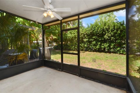 Condo in Orlando, Florida, 3 bedrooms  № 1650818 - photo 19