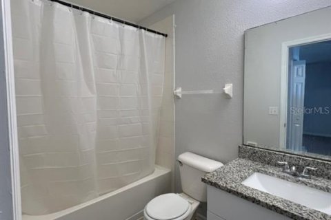 Condo in Orlando, Florida, 3 bedrooms  № 1526779 - photo 15