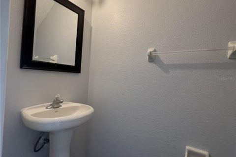 Condo in Orlando, Florida, 3 bedrooms  № 1526779 - photo 8