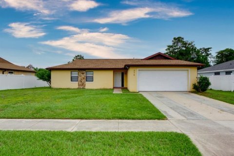 Casa en Kissimmee, Florida 3 dormitorios, 138.05 m2 № 2196952