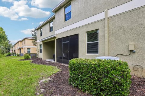 Touwnhouse à vendre à Tampa, Floride: 4 chambres, 224.73 m2 № 2156992 - photo 4
