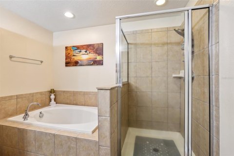 Touwnhouse à vendre à Tampa, Floride: 4 chambres, 224.73 m2 № 2156992 - photo 27