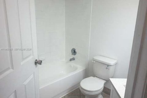 Copropriété à louer à West Palm Beach, Floride: 3 chambres, 111.85 m2 № 2024225 - photo 30