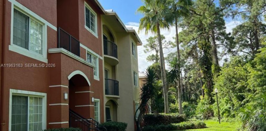 Condo à West Palm Beach, Floride, 3 chambres  № 2024225