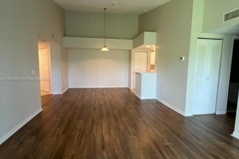 Copropriété à louer à West Palm Beach, Floride: 3 chambres, 111.85 m2 № 2024225 - photo 13