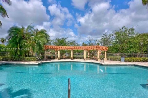 Copropriété à louer à West Palm Beach, Floride: 3 chambres, 111.85 m2 № 2024225 - photo 2