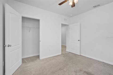 House in Winter Haven, Florida 3 bedrooms, 157 sq.m. № 1759275 - photo 17