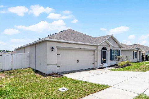 House in Winter Haven, Florida 3 bedrooms, 157 sq.m. № 1759275 - photo 4