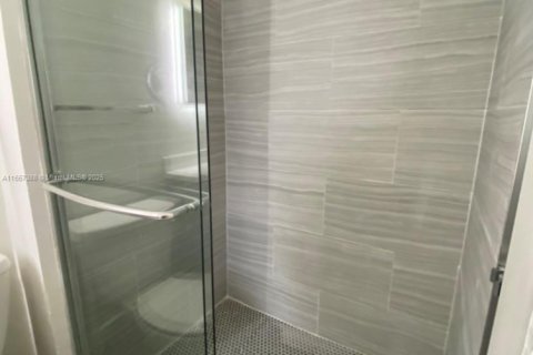 Copropriété à vendre à North Miami, Floride: 2 chambres, 83.61 m2 № 2080171 - photo 7