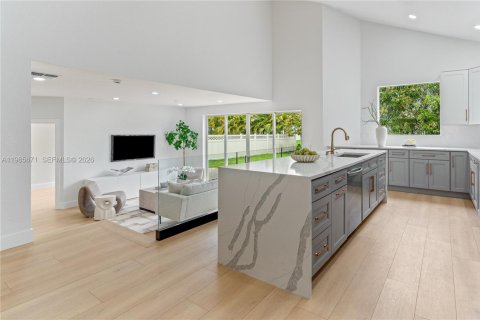 Casa en venta en Wellington, Florida, 4 dormitorios, 216 m2 № 2047113 - foto 11