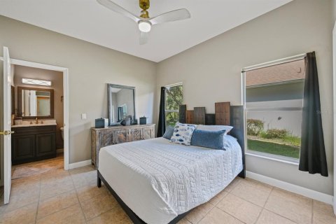 Villa ou maison à vendre à Mount Dora, Floride: 3 chambres, 233.09 m2 № 2310629 - photo 18