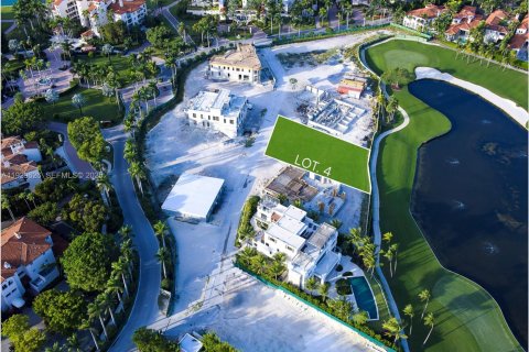 Casa en venta en Miami Beach, Florida, 8 dormitorios, 1061.69 m2 № 2249110 - foto 3