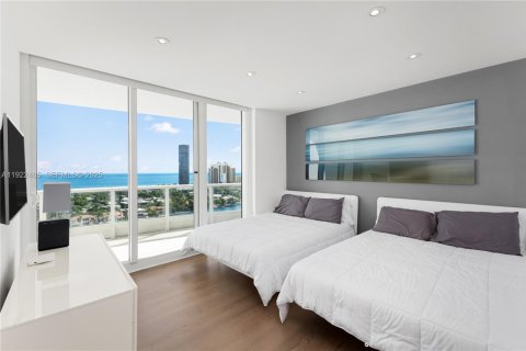 Condo in Aventura, Florida, 3 bedrooms № 1986683 - photo 25