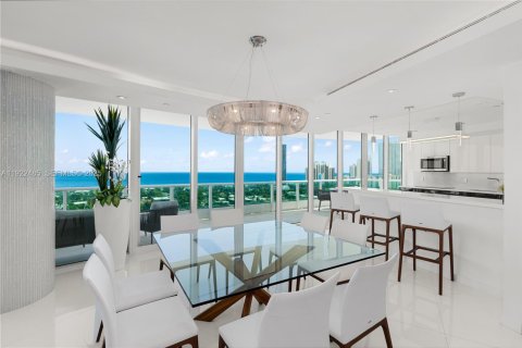 Condo in Aventura, Florida, 3 bedrooms № 1986683 - photo 6