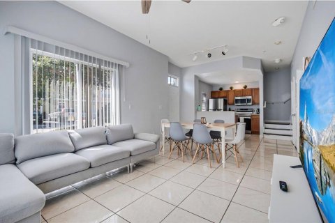 Condo in Kissimmee, Florida, 4 bedrooms  № 2379138 - photo 13