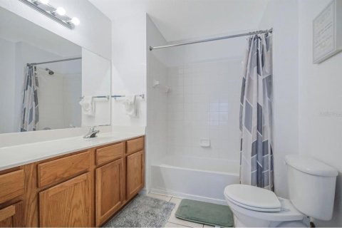 Condo in Kissimmee, Florida, 4 bedrooms  № 2379138 - photo 29