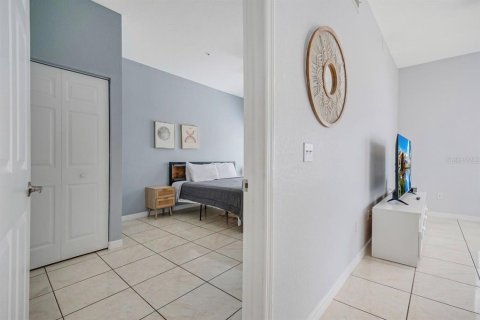 Condo in Kissimmee, Florida, 4 bedrooms  № 2379138 - photo 14