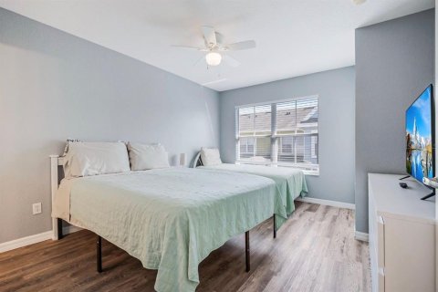 Condo in Kissimmee, Florida, 4 bedrooms  № 2379138 - photo 27