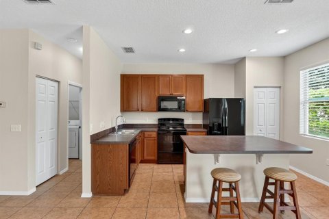 Villa ou maison à vendre à New Smyrna Beach, Floride: 3 chambres, 134.15 m2 № 1906389 - photo 7