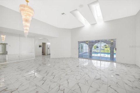 House in Punta Gorda, Florida 3 bedrooms, 273.41 sq.m. № 1900749 - photo 4