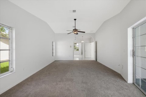 House in Punta Gorda, Florida 3 bedrooms, 273.41 sq.m. № 1900749 - photo 23