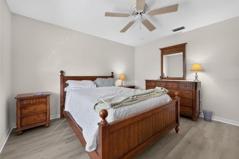 Casa en alquiler en Lady Lake, Florida, 2 dormitorios, 96.62 m2 № 2199959 - foto 12