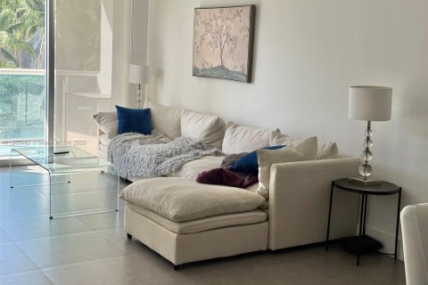 Copropriété à vendre à Sunny Isles Beach, Floride: 1 chambre, 93.37 m2 № 1957687 - photo 7