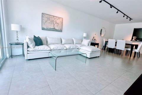 Copropriété à vendre à Sunny Isles Beach, Floride: 1 chambre, 93.37 m2 № 1957687 - photo 6