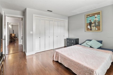 Condominio en venta en Belleair Bluffs, Florida, 2 dormitorios, 109.62 m2 № 1912158 - foto 13