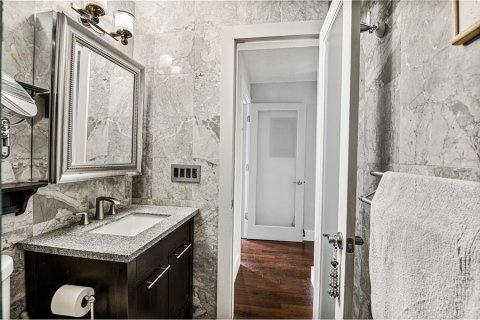 Condominio en venta en Belleair Bluffs, Florida, 2 dormitorios, 109.62 m2 № 1912158 - foto 11