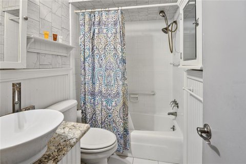 Condominio en venta en Belleair Bluffs, Florida, 2 dormitorios, 109.62 m2 № 1912158 - foto 14