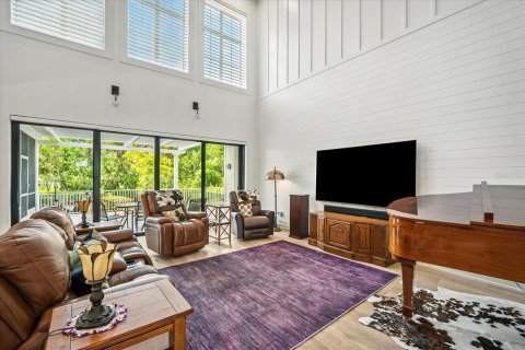 Casa en venta en Riverview, Florida, 4 dormitorios, 379.69 m2 № 1905781 - foto 12