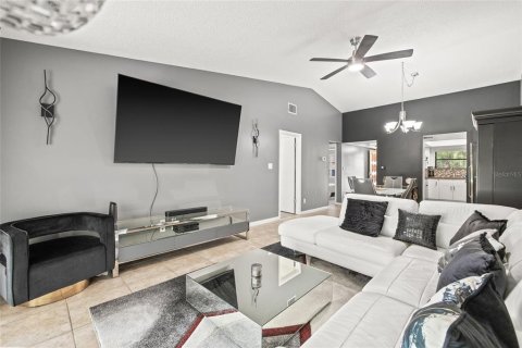 Casa en alquiler en Seminole, Florida, 2 dormitorios, 94.76 m2 № 1914018 - foto 15