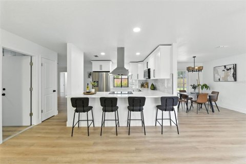 Casa en venta en Saint Petersburg, Florida, 3 dormitorios, 176.98 m2 № 1909984 - foto 10