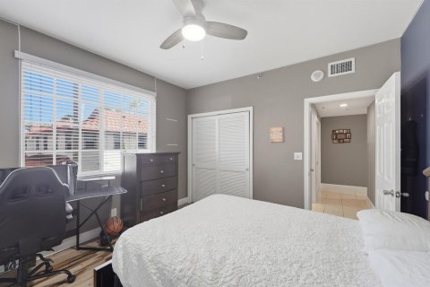 Condominio en venta en Pompano Beach, Florida, 2 dormitorios, 222.97 m2 № 2261799 - foto 16