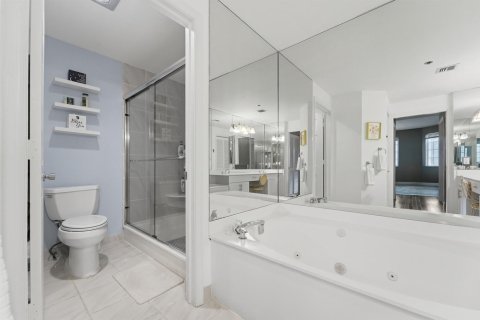 Condominio en venta en Pompano Beach, Florida, 2 dormitorios, 222.97 m2 № 2261799 - foto 30