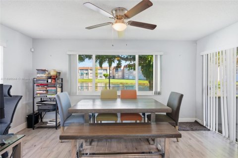 Villa ou maison à vendre à Sunrise, Floride: 3 chambres, 126.35 m2 № 1956313 - photo 14