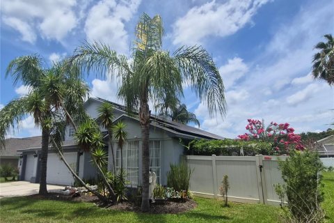 House in Orlando, Florida 4 bedrooms, 247.12 sq.m. № 2150734 - photo 3