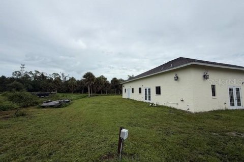 House in Englewood, Florida 3 bedrooms, 162.02 sq.m. № 1909447 - photo 20