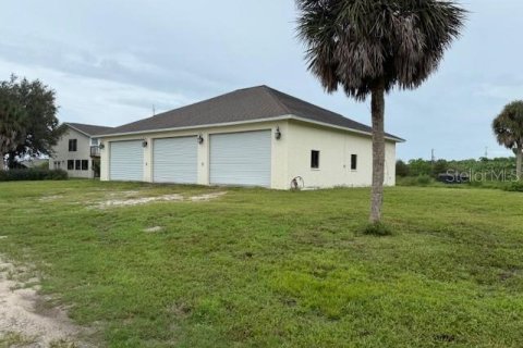 House in Englewood, Florida 3 bedrooms, 162.02 sq.m. № 1909447 - photo 4