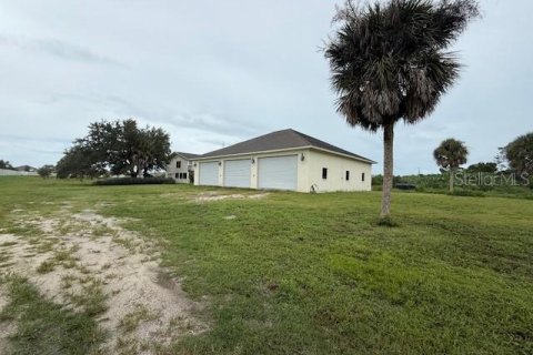 House in Englewood, Florida 3 bedrooms, 162.02 sq.m. № 1909447 - photo 10