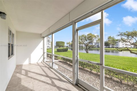 Copropriété à vendre à Boca Raton, Floride: 2 chambres, 79.99 m2 № 1991490 - photo 30