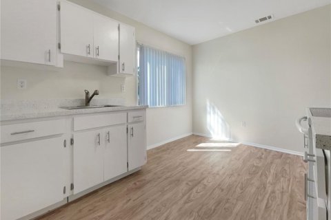 House in North Port, Florida 2 bedrooms, 84.73 sq.m. № 1424732 - photo 18