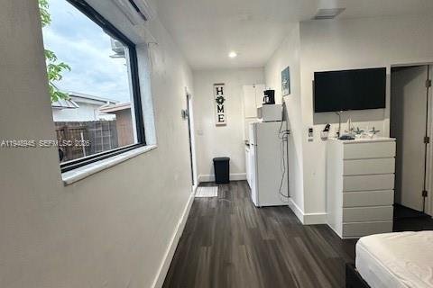 House in Hollywood, Florida 3 bedrooms, 128.86 sq.m. № 2062086 - photo 14