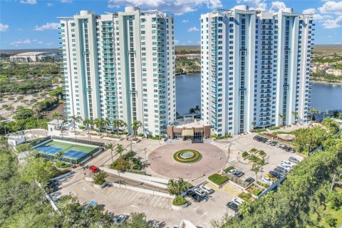 Condo in Sunrise, Florida, 2 bedrooms  № 2169383