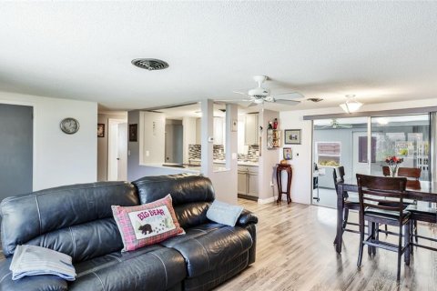 House in Venice, Florida 2 bedrooms, 127.93 sq.m. № 1670830 - photo 5