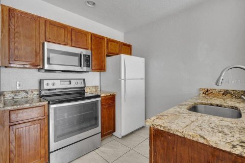 Condo in Kissimmee, Florida, 3 bedrooms  № 2092370 - photo 6