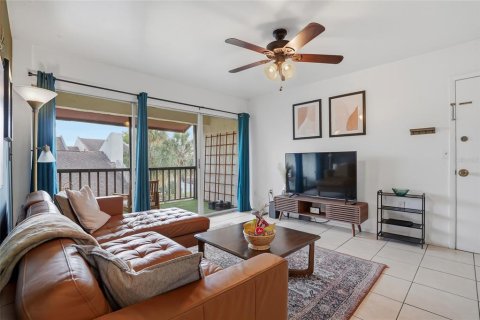 Condominio en venta en Tampa, Florida, 1 dormitorio, 65.96 m2 № 2166190 - foto 7